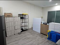 Sembawang Hills Estate (D20), Shop House #454593541